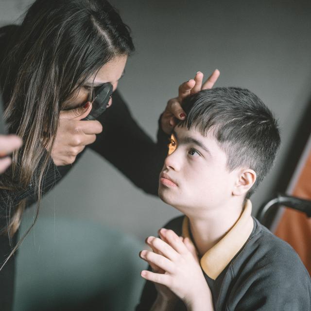 Malvi provides a sight test at a special school