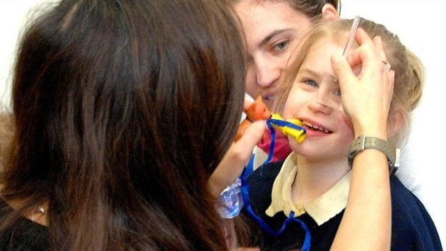 Estera getting an eye test