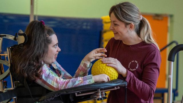 Lizzie using the Innowalk Pro